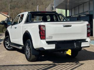 54520 : Hyundai Nancy - Théobald Automobiles - ISUZU D-Max - D-Max - Dolomite White Pearl métal - Transmission intégrale enclenc - Diesel