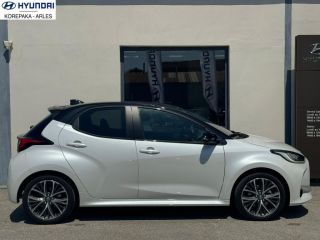 13200 : HYUNDAI Arles - Lexa Automobile - TOYOTA YARIS HYBRIDE Collection - YARIS IV - Blanc - Automate à fonct. Continu - Essence / Courant électrique