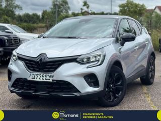 54520 : Hyundai Nancy - Théobald Automobiles - RENAULT Captur - Captur - Gris Cassiopée/Noir Etoilé - Traction - Hybride : Essence/Electrique