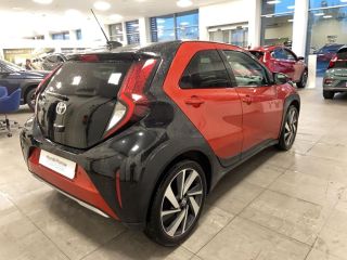 75010 : Hyundai Paris Nord - Goncourt Automobiles - TOYOTA AYGO X Air Limited - AYGO X - Rouge - Automate à fonct. Continu - Essence sans plomb