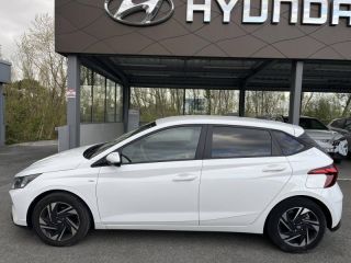 64100 : Hyundai Bayonne - Oceanic Auto - HYUNDAI i20 - i20 - Polar White - Traction - Essence/Micro-Hybride